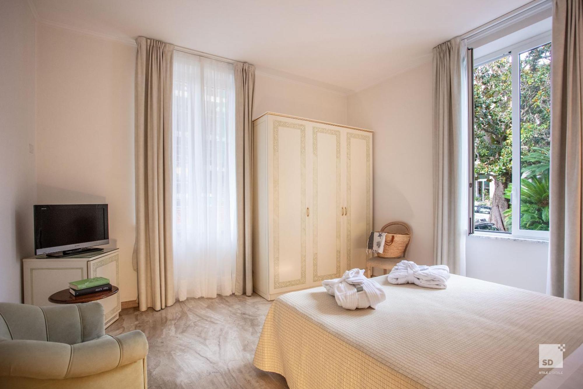 Hotel Villa Elena Varazze Eksteriør bilde